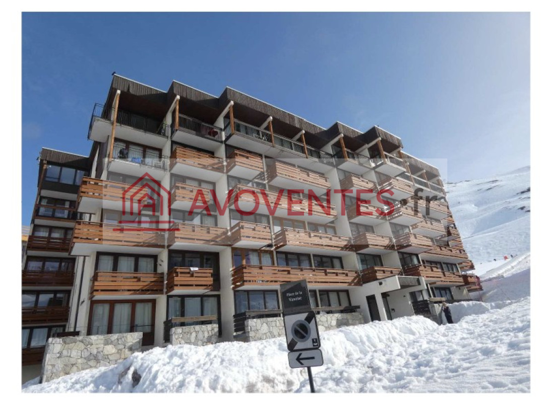 Un studio - Une cave - Un casier à Tignes — vente aux enchères judiciaires